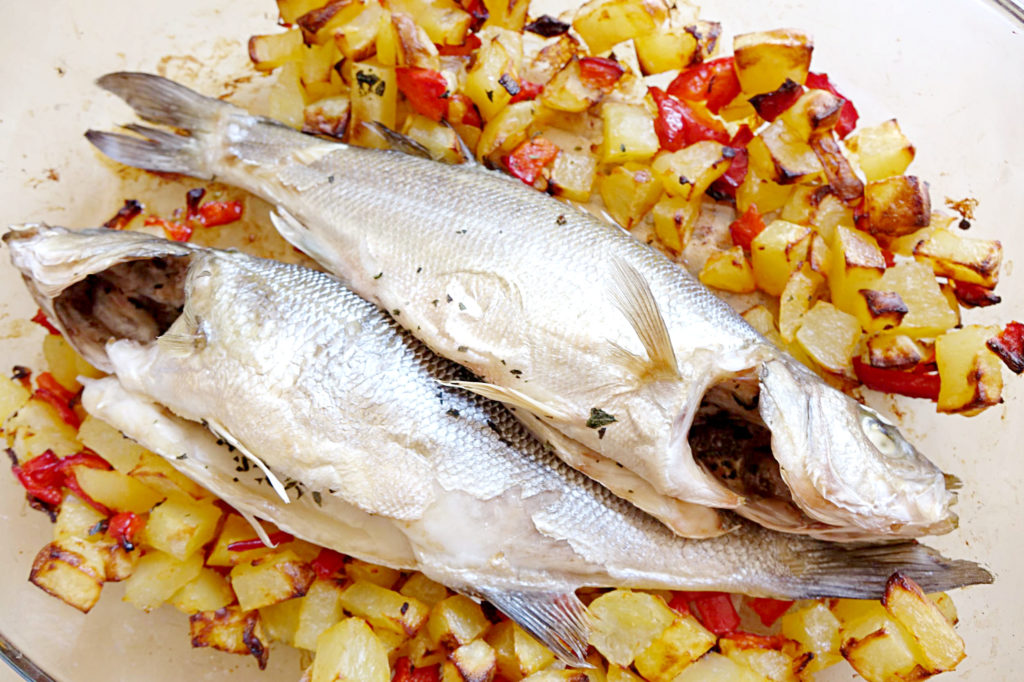 Filet De Poisson Au Four Avec Pommes De Terre regaldeparesse.fr