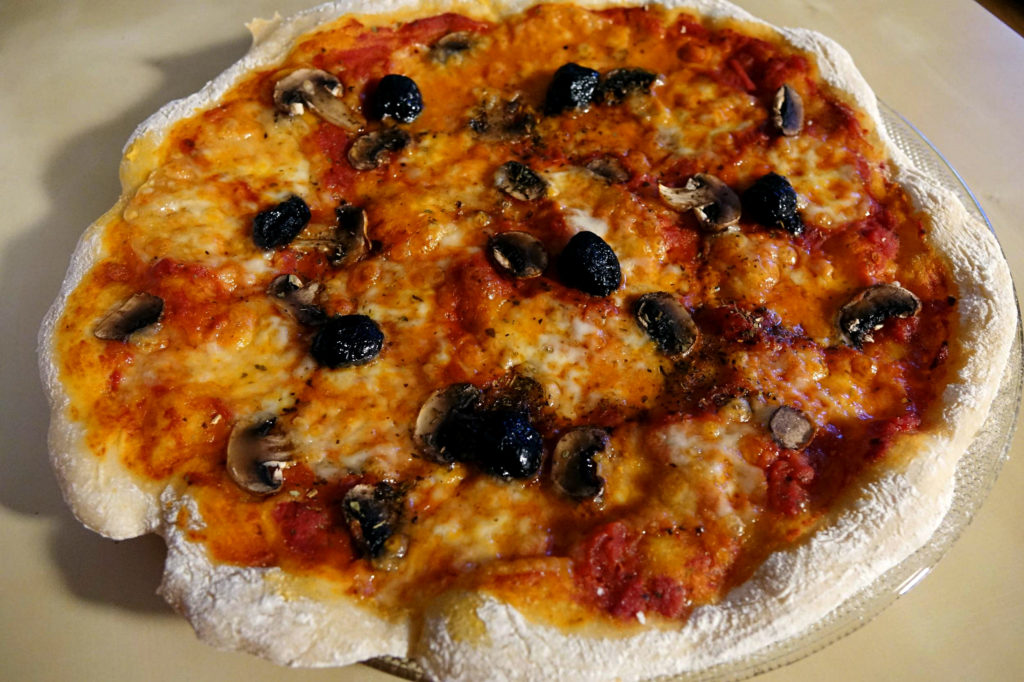 Pâte à pizza divine, super facile et rapide (sans pétrissage : oh yeah ...